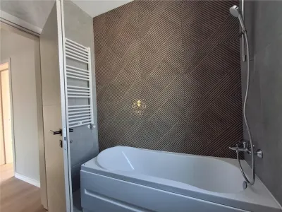 Oferta- Pret valabil 10 zile! Casa de LUX 4 camere -dresing- Bucium Visani. Comision 0! - foto 10