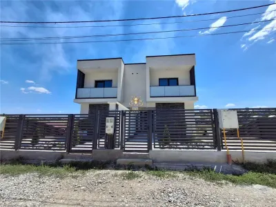 Vila moderna tip duplex demisol+parter+etaj Hlincea aproape de Mrea Cetatuia .Mutare Imediata!  tva inclus. - Iasi