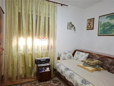 Apartamnet 2 camere, transformat in 3 camere, parter, Longinescu - foto 6