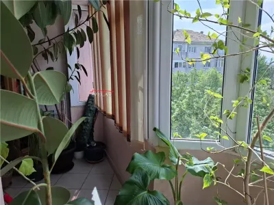 Apartament 3 camere, et 3, CT, mobilat, central - foto 13