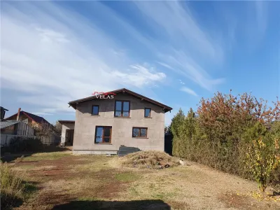 Vila in Gugesti P+M, cu 1000 mp teren intravilan - foto 9