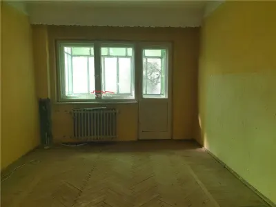 Apartament 2 camere, H-uri  Gara, et. 3 - foto 5