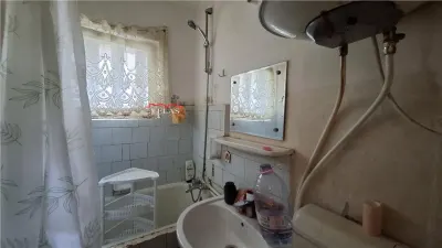 Apartament 2 camere, et 2, decomandat, Sud-Mausoleu - foto 5