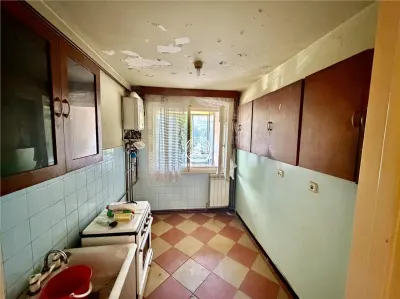 Apartament 3 camere de vanzare tătărași - foto 4