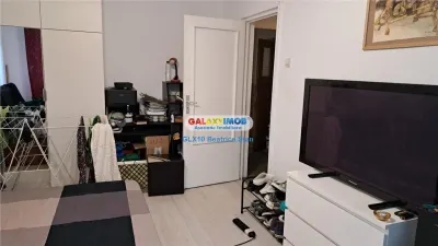 Vanzare apartament 3 camere decomandat METROU VALEA  IALOMITEI - foto 3