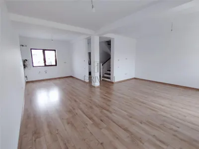 MOSNITA- ZONA EXCELENTA - TOATE UTILITATILE - - foto 3