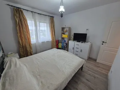 MOBILAT si UTILAT! Apartament 3 camere, Buzaului - foto 3