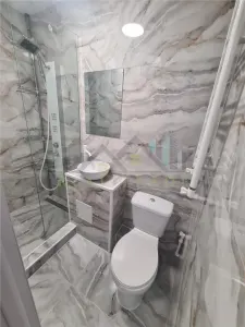 Garsoniera  renovata, mobilata si utilata intrare Racadau - foto 7
