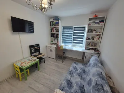 MOBILAT si UTILAT! Apartament 3 camere, zona Buzaului - foto 5