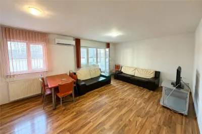 Apartament 3 camere balcon zona Vasile Aaron - foto 6