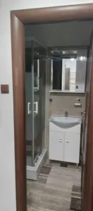 Apartament 2 camere etaj intermediar zona Grivitei - foto 3