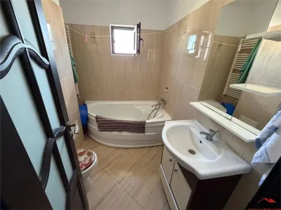 Apartament 2 camere, zona Piata Moldovei, etaj 5 - foto 9