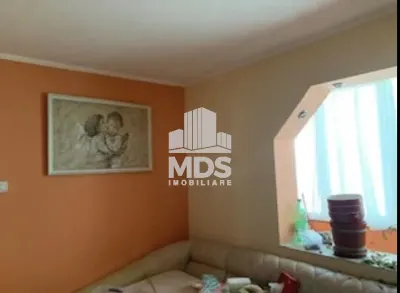 Decomandat la etaj 1 cu centrala propie in bloc anvelopat - foto 5