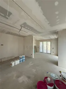 MOSNITA - DUPLEX DESPARTIT PRIN CT - FINISAJE PREMIUM - foto 4