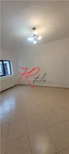 Inchiriere apartament in vila, Romana, ideal firma - foto 6