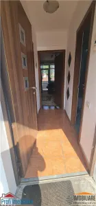 Ap. 2 camere, et.3, la bloc, 82mp, central -Piata Catedralei - Arad