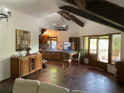 Cabana/Vila de inchiriat Valea Budului, Margineni - foto 2