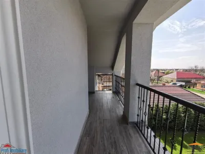 Vila impunatoare cu 6 camere spatioase in stil american - foto 17