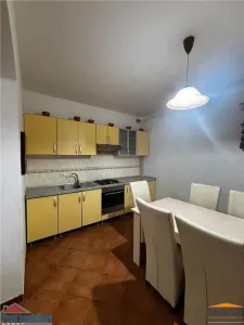 Inchiriez apartament 3 camere la casa, cartier Gai Arad - foto 12