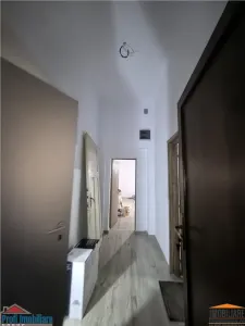 Apartament cu 2 camere renovat in zona Iosefin - foto 3