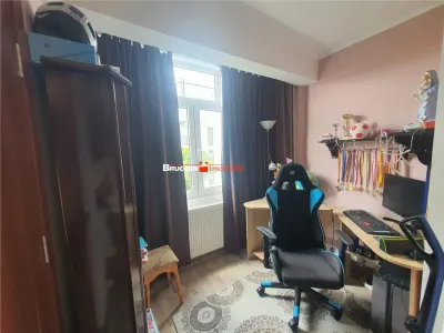 Apartament cu 2 camere de inchiriat - foto 12
