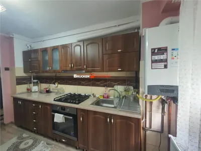 Apartament cu 2 camere de inchiriat - foto 5