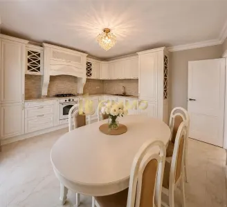 Vilă Exclusivistă în stil Neoclasic | Finisaje Premium | 950 mp | Suceava | ID:1847 - foto 6