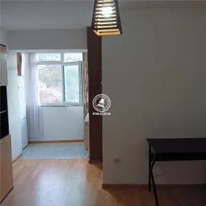 Garsoniera de vanzare in Galata etaj intermediar - foto 4