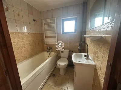Apartament cu 5 camere de vanzare - Gara - foto 11