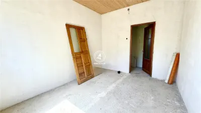 Casă de Vânzare în Zona Țigănași - foto 9