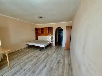 Apartament 1 camera Tatarasi - foto 2