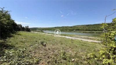 Teren Aroneanu – 3367 mp cu Vedere la Lac (P+5) - Aroneanu