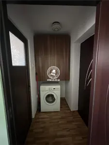 Apartament 2 camere de inchiriat, semidecomandat, etaj intermediar - Podu Ros - foto 11