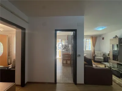 Apartament 2 camere în Ideal Residence – parter, balcon închis și loc de parcare - foto 5