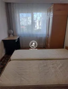 Apartament 2 camere pentru 2 studente Podu Ros - foto 4