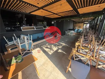 Spatiu Comercial cu Terasa si Vad Exceptional - Tulcea