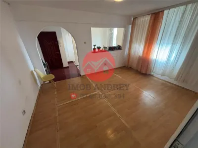 Apartament 2 camere decomandat, ultracentral - foto 1