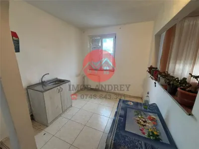 Apartament 2 camere decomandat, ultracentral - foto 4