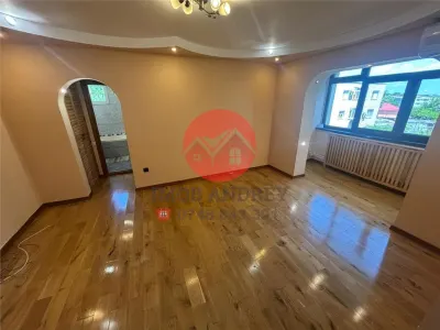 Apartament 3 camere decomandat, 63 mp, centrala gaz, Vest - foto 1