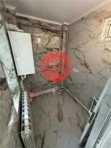 Apartament 2 camere, etaj 2, renovat complet, centrala gaz - foto 4