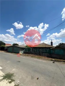 Casa si teren 5.000 mp, aproape de oras, 38.000 € - foto 2