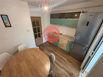 Apartament 3 camere, central, parcare inclusa - foto 3