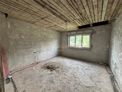 Proprietate cu 2 case in aceeasi curte si teren 24 ari - foto 14