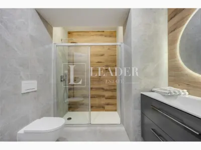 Modern 3-Bedroom Apartment for Rent - foto 14