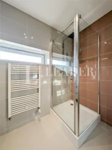 Penthouse modern cu 3 camere de inchiriat in pipera - foto 19