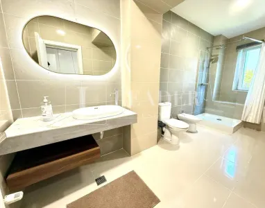 Apartament cu  4 camere cu gradina proprie de 95 mp - foto 16