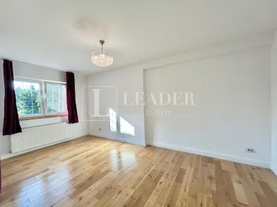 5-Bedroom Villa with Private Garden & Tennis Court - foto 15