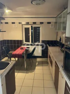 Apartament 3 Camere Decomandat, 80 mp, Etaj 2 - Zona Clubul Sportiv, Târgoviște - foto 6