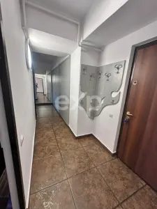 Apartament de inchiriat 3 camere zona Ultracentrala - foto 4