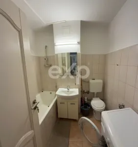 Garsonieră modernă | Parter | Subsol amenajat | Poziție excelentă - foto 6